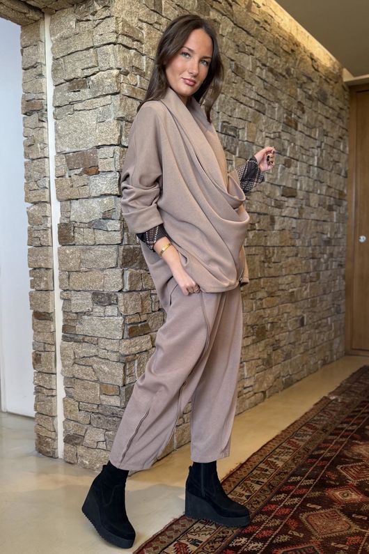 Sola Smart Tech Drape Relaxed Biker Jacket Mocha